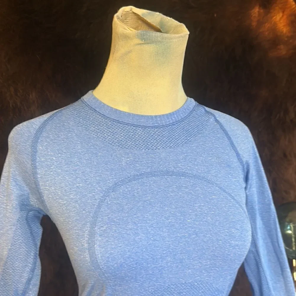 Lululemon top 8 (4444)